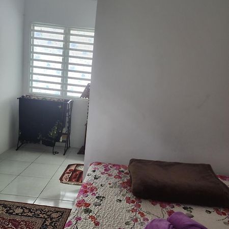 Mieda Rizqi Homestay Kampong Melayu Changkat Larah المظهر الخارجي الصورة