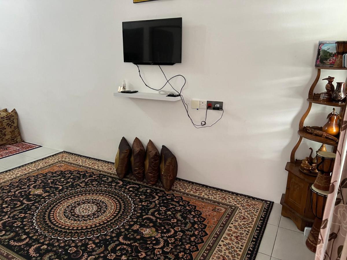 Mieda Rizqi Homestay Kampong Melayu Changkat Larah المظهر الخارجي الصورة