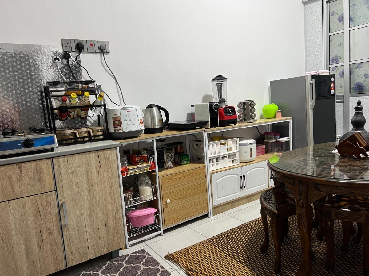 Mieda Rizqi Homestay Kampong Melayu Changkat Larah المظهر الخارجي الصورة